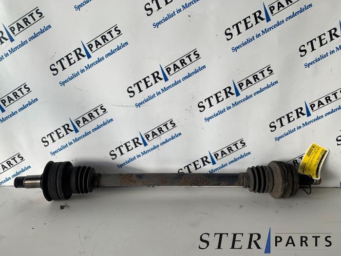Gebruikte Steekas rechts-achter Mercedes C Estate (S204) 2.2 C-200 CDI 16V . Prijs € 24,95 Margeregeling aangeboden door Sterparts Mercedes specialist