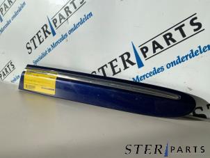 Gebruikte Carrosserielijst Mercedes CLK (C209) 1.8 200 K 16V Prijs € 24,95 Margeregeling aangeboden door Sterparts Mercedes specialist