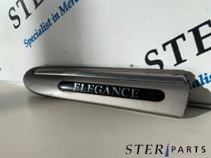 Gebruikte Sierstrip Mercedes C (W203) 2.0 C-200K 16V Prijs € 12,50 Margeregeling aangeboden door Sterparts Mercedes specialist