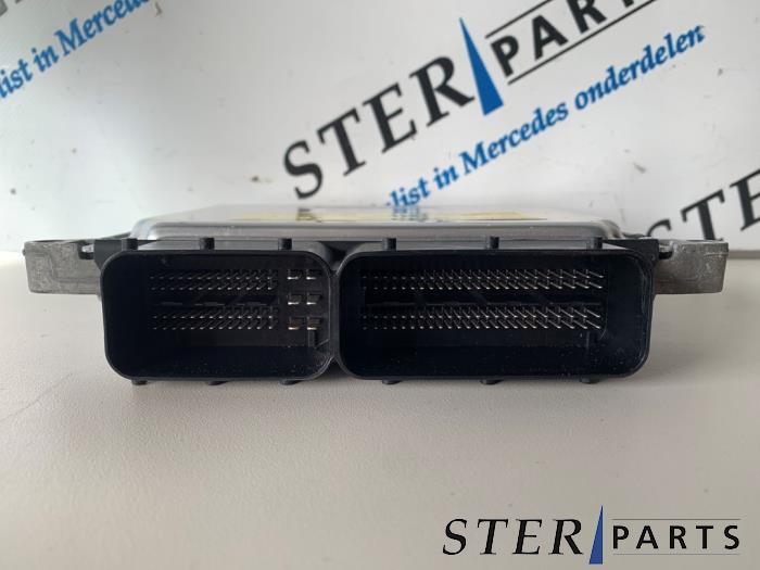 Computer Motormanagement van een Mercedes-Benz C Estate (S204) 2.2 C-200 CDI 16V . 2009