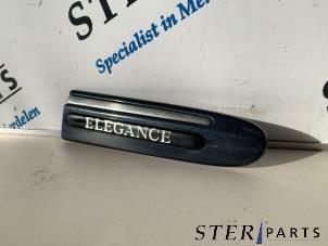 Gebruikte Carrosserielijst Mercedes E (W211) 2.7 E-270 CDI 20V Prijs € 12,50 Margeregeling aangeboden door Sterparts Mercedes specialist