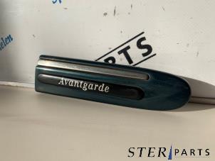 Gebruikte Carrosserielijst Mercedes E (W211) 2.7 E-270 CDI 20V Prijs € 12,50 Margeregeling aangeboden door Sterparts Mercedes specialist