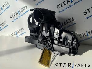 Gebruikte Spruitstuk Inlaat Mercedes C Estate (S204) 2.2 C-200 CDI 16V . Prijs € 75,00 Margeregeling aangeboden door Sterparts Mercedes specialist