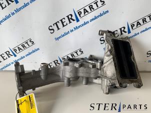 Gebruikte EGR Buis Mercedes C Estate (S204) 2.2 C-200 CDI 16V . Prijs € 74,00 Margeregeling aangeboden door Sterparts Mercedes specialist