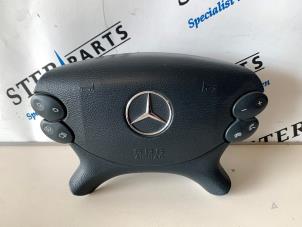 Gebruikte Airbag links (Stuur) Mercedes SL (R230) 5.0 SL-500 V8 24V Prijs € 124,95 Margeregeling aangeboden door Sterparts Mercedes specialist