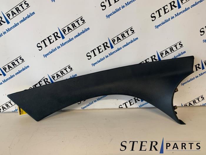 Gebruikte Diversen Mercedes SL (R230) 5.0 SL-500 V8 24V Prijs € 60,00 Margeregeling aangeboden door Sterparts Mercedes specialist