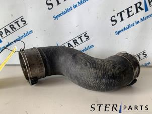 Gebruikte Intercooler Slang Mercedes Vito (639.7) 2.2 116 CDI 16V Euro 5 Prijs € 23,60 Inclusief btw aangeboden door Sterparts Mercedes specialist