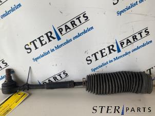 Gebruikte Spoorstang links Mercedes SL (R230) 5.0 SL-500 V8 24V Prijs € 24,95 Margeregeling aangeboden door Sterparts Mercedes specialist