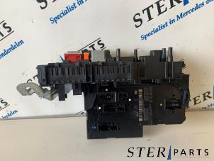 Gebruikte Comfort Module Mercedes C (W204) 2.2 C-180 CDI 16V BlueEFFICIENCY Prijs € 125,00 Margeregeling aangeboden door Sterparts Mercedes specialist