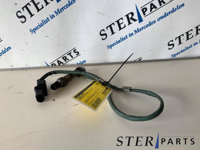 Gebruikte Lambda Sonde Mercedes C (W204) 2.2 C-180 CDI 16V BlueEFFICIENCY Prijs € 74,50 Margeregeling aangeboden door Sterparts Mercedes specialist