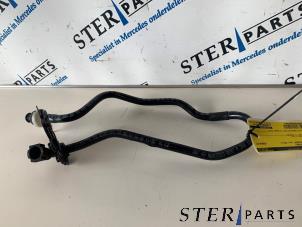 Gebruikte Leiding (diversen) Mercedes C (W204) 2.2 C-180 CDI 16V BlueEFFICIENCY Prijs € 9,95 Margeregeling aangeboden door Sterparts Mercedes specialist