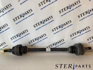 Gebruikte Aandrijfas links-achter Mercedes ML III (166) 3.0 ML-400 V6 24V Turbo 4-Matic Prijs € 149,50 Margeregeling aangeboden door Sterparts Mercedes specialist