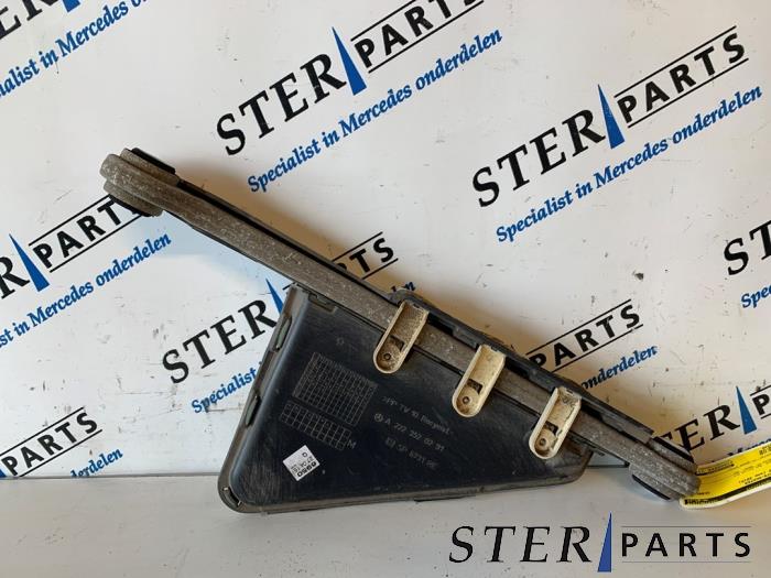 Gebruikte Reactiestang rechts-achter Mercedes S (222.0/222.1) 3.0 S-400 24V 4-Matic Prijs € 39,50 Margeregeling aangeboden door Sterparts Mercedes specialist