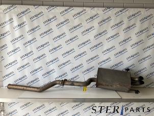 Gebruikte Uitlaat Einddemper Mercedes C (W203) 2.7 C-270 CDI 20V Prijs € 75,00 Margeregeling aangeboden door Sterparts Mercedes specialist