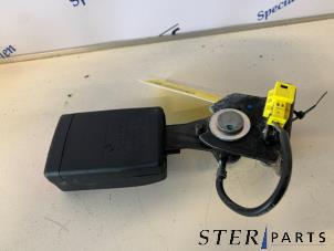 Gebruikte Veiligheidsgordel Insteek links-achter Mercedes B (W246) 1.8 B-180 CDI BlueEFFICIENCY 16V Prijs € 19,95 Margeregeling aangeboden door Sterparts Mercedes specialist