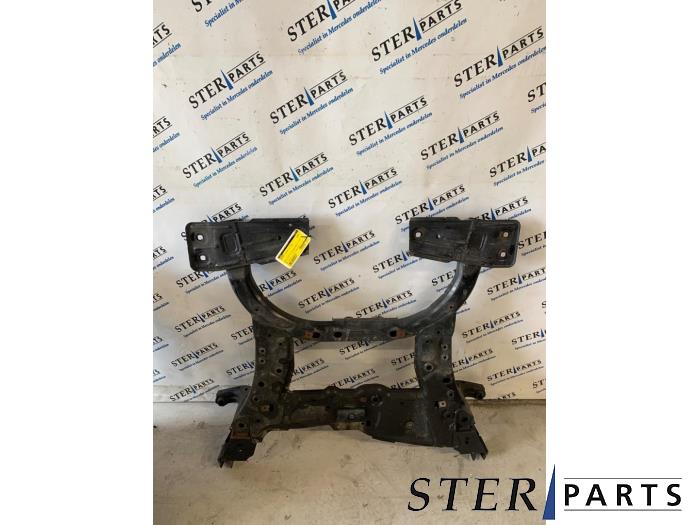 Gebruikte Subframe Mercedes B (W246/W242) 1.8 B-180 CDI BlueEFFICIENCY 16V Prijs € 59,50 Margeregeling aangeboden door Sterparts Mercedes specialist