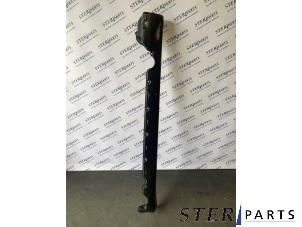 Gebruikte Sideskirt links Mercedes SL (R129) 3.0 300 SL 24V Prijs € 75,00 Margeregeling aangeboden door Sterparts Mercedes specialist