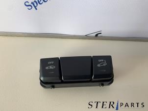 Gebruikte Schakelaar (diversen) Mercedes SL (R231) 350 CGI 3.5 V6 24V Prijs € 19,50 Margeregeling aangeboden door Sterparts Mercedes specialist