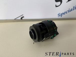 Gebruikte Sensor Temperatuur binnen Mercedes SL (R231) 350 CGI 3.5 V6 24V Prijs € 9,50 Margeregeling aangeboden door Sterparts Mercedes specialist