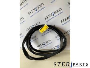 Gebruikte Achterkleprubber Mercedes B (W246) 1.8 B-180 CDI BlueEFFICIENCY 16V Prijs € 24,95 Margeregeling aangeboden door Sterparts Mercedes specialist