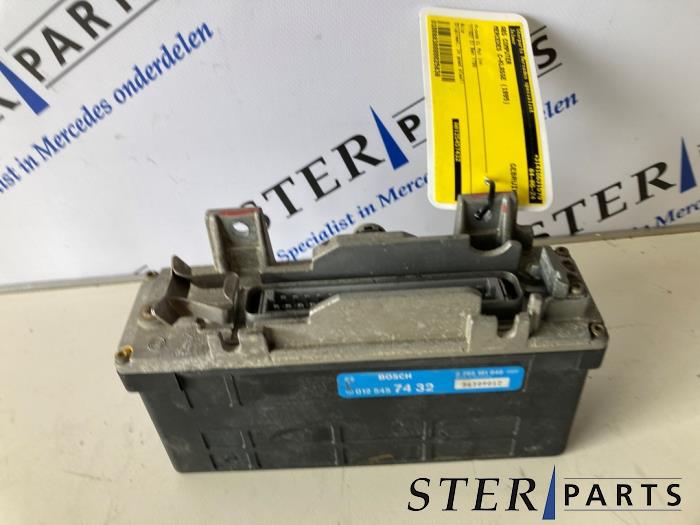 ABS Computer Mercedes C (W202), 1993 / 2000 1.8 C-180 16V, Sedan, 4Dr, Benzine, 1.799cc, 90kW (122pk), RWD, M111920; M111921, 1993-03 / 2000-05, 202.018 (Gebruikt)