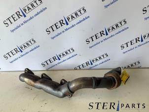 Gebruikte Uitlaatspruitstuk Mercedes C Estate (S204) 3.0 C-320 CDI V6 24V Prijs € 74,50 Margeregeling aangeboden door Sterparts Mercedes specialist