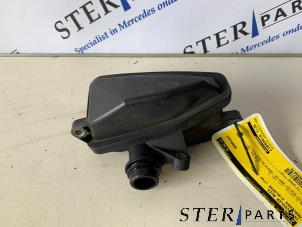 Gebruikte Intercooler Buis Mercedes C Estate (S204) 3.0 C-320 CDI V6 24V Prijs € 9,95 Margeregeling aangeboden door Sterparts Mercedes specialist