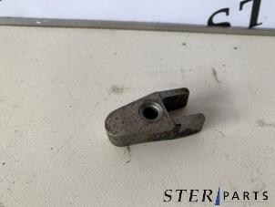 Gebruikte Diversen Mercedes C (W203) 2.7 C-270 CDI 20V Prijs € 4,50 Margeregeling aangeboden door Sterparts Mercedes specialist