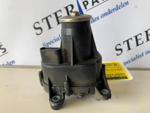Gebruikte Stelmotor inlaatspruitstuk Mercedes B (W246) 1.8 B-180 CDI BlueEFFICIENCY 16V Prijs € 64,50 Margeregeling aangeboden door Sterparts Mercedes specialist