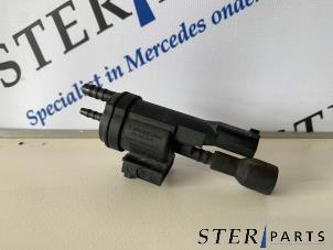 Gebruikte Vacuum ventiel Mercedes B (W246) 1.8 B-180 CDI BlueEFFICIENCY 16V Prijs € 9,50 Margeregeling aangeboden door Sterparts Mercedes specialist