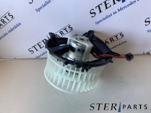 Nieuwe Kachel Ventilatiemotor Mercedes S (W220) 3.2 S-320 CDI 24V Prijs € 120,94 Inclusief btw aangeboden door Sterparts Mercedes specialist