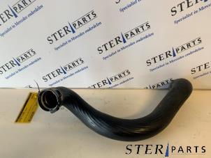 Gebruikte Intercooler Slang Mercedes C Estate (S204) 1.8 C-200 CGI 16V Prijs € 24,95 Margeregeling aangeboden door Sterparts Mercedes specialist