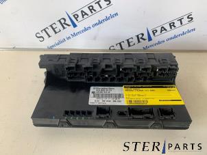 Gebruikte Comfort Module Mercedes C (W203) 2.2 C-200 CDI 16V Prijs € 145,00 Margeregeling aangeboden door Sterparts Mercedes specialist