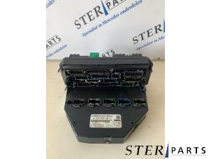 Gebruikte Comfort Module Mercedes C Estate (S204) 2.2 C-180 CDI 16V BlueEFFICIENCY Prijs € 145,00 Margeregeling aangeboden door Sterparts Mercedes specialist