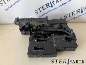 Gebruikte Comfort Module Mercedes C (W204) 1.8 C-200 CGI 16V Prijs € 125,00 Margeregeling aangeboden door Sterparts Mercedes specialist