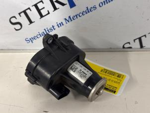 Gebruikte Stelmotor inlaatspruitstuk Mercedes C Estate (S204) 2.2 C-180 CDI 16V BlueEFFICIENCY Prijs € 64,50 Margeregeling aangeboden door Sterparts Mercedes specialist
