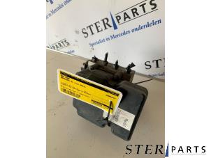 Gebruikte ABS Pomp Mercedes SL (R231) 350 CGI 3.5 V6 24V Prijs € 750,00 Margeregeling aangeboden door Sterparts Mercedes specialist