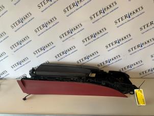 Gebruikte Armleuning Mercedes SL (R231) 350 CGI 3.5 V6 24V Prijs € 249,50 Margeregeling aangeboden door Sterparts Mercedes specialist