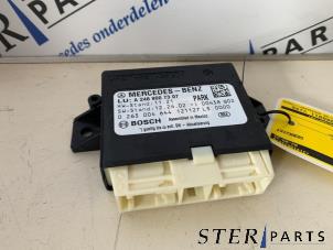 Gebruikte PDC Module Mercedes B (W246) 1.8 B-180 CDI BlueEFFICIENCY 16V Prijs € 29,95 Margeregeling aangeboden door Sterparts Mercedes specialist
