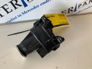 Gebruikte Stelmotor inlaatspruitstuk Mercedes B (W246) 1.8 B-180 CDI BlueEFFICIENCY 16V Prijs € 64,50 Margeregeling aangeboden door Sterparts Mercedes specialist