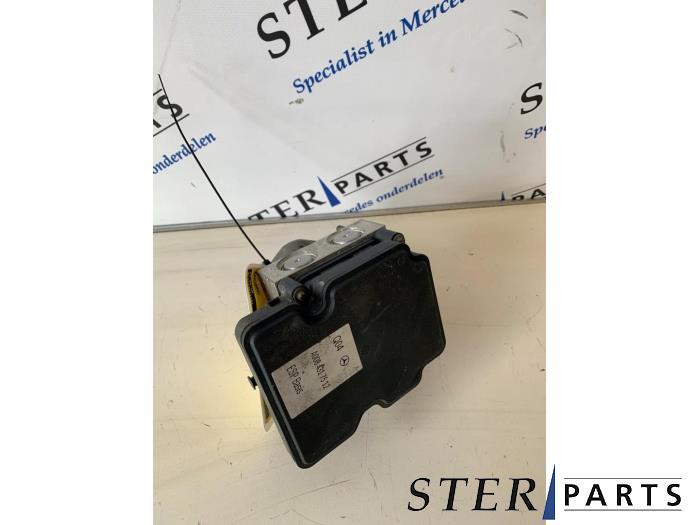 Gebruikte ABS Pomp Mercedes B (W246/W242) 1.8 B-180 CDI BlueEFFICIENCY 16V Prijs € 24,95 Margeregeling aangeboden door Sterparts Mercedes specialist