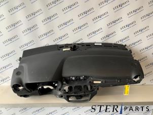 Gebruikte Dashboard Mercedes B (W246) 1.8 B-180 CDI BlueEFFICIENCY 16V Prijs € 124,50 Margeregeling aangeboden door Sterparts Mercedes specialist
