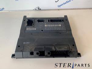 Gebruikte Computer stoel Mercedes S (W221) 4.0 S-420 CDI V8 32V Prijs € 74,50 Margeregeling aangeboden door Sterparts Mercedes specialist