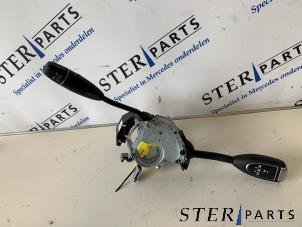 Gebruikte Licht + Raw Schakelaar Mercedes ML II (164/4JG) 3.0 ML-280 CDI 4-Matic V6 24V Prijs € 60,00 Margeregeling aangeboden door Sterparts Mercedes specialist