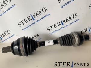 Gebruikte Aandrijfas rechts-voor Mercedes A (177.0) 2.0 A-250 Turbo 16V 4Matic Prijs € 477,95 Inclusief btw aangeboden door Sterparts Mercedes specialist