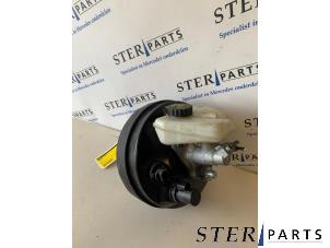 Gebruikte Rembol Mercedes S (W221) 4.0 S-420 CDI V8 32V Prijs € 124,50 Margeregeling aangeboden door Sterparts Mercedes specialist