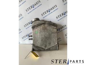 Gebruikte Intercooler Mercedes S (W221) 4.0 S-420 CDI V8 32V Prijs € 99,50 Margeregeling aangeboden door Sterparts Mercedes specialist