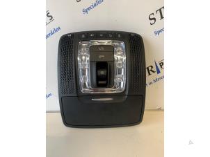 Gebruikte Binnenverlichting voor Mercedes GLE (V167) 350 e 2.0 16V 4-Matic Prijs € 124,50 Margeregeling aangeboden door Sterparts Mercedes specialist