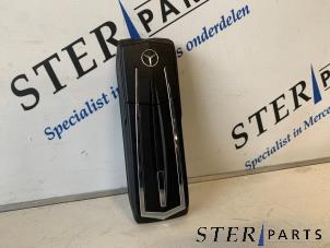 Gebruikte Bluetooth module Mercedes C (W204) 1.6 C-180 16V BlueEfficiency Prijs € 99,50 Margeregeling aangeboden door Sterparts Mercedes specialist