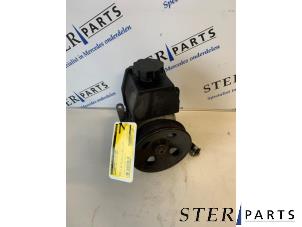Gebruikte Servopomp Mercedes SLK (R170) 2.0 200 16V Prijs € 49,50 Margeregeling aangeboden door Sterparts Mercedes specialist